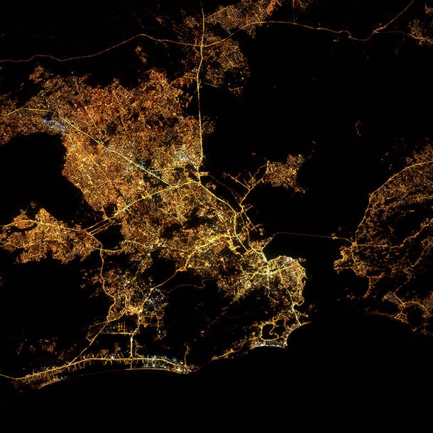 Nighttime-city-maps-3