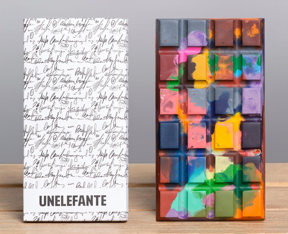 Edible Crayon and Paint Splattered Chocolate Bars by Unelefante paint food chocolate