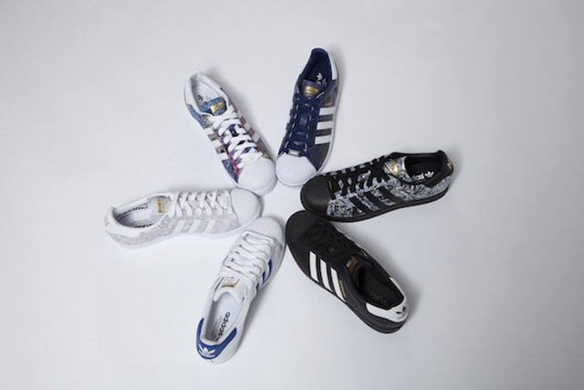 adidas gazelle silver green womens adidas Women's Superstar II Shoes, Size 9, White/Black/White